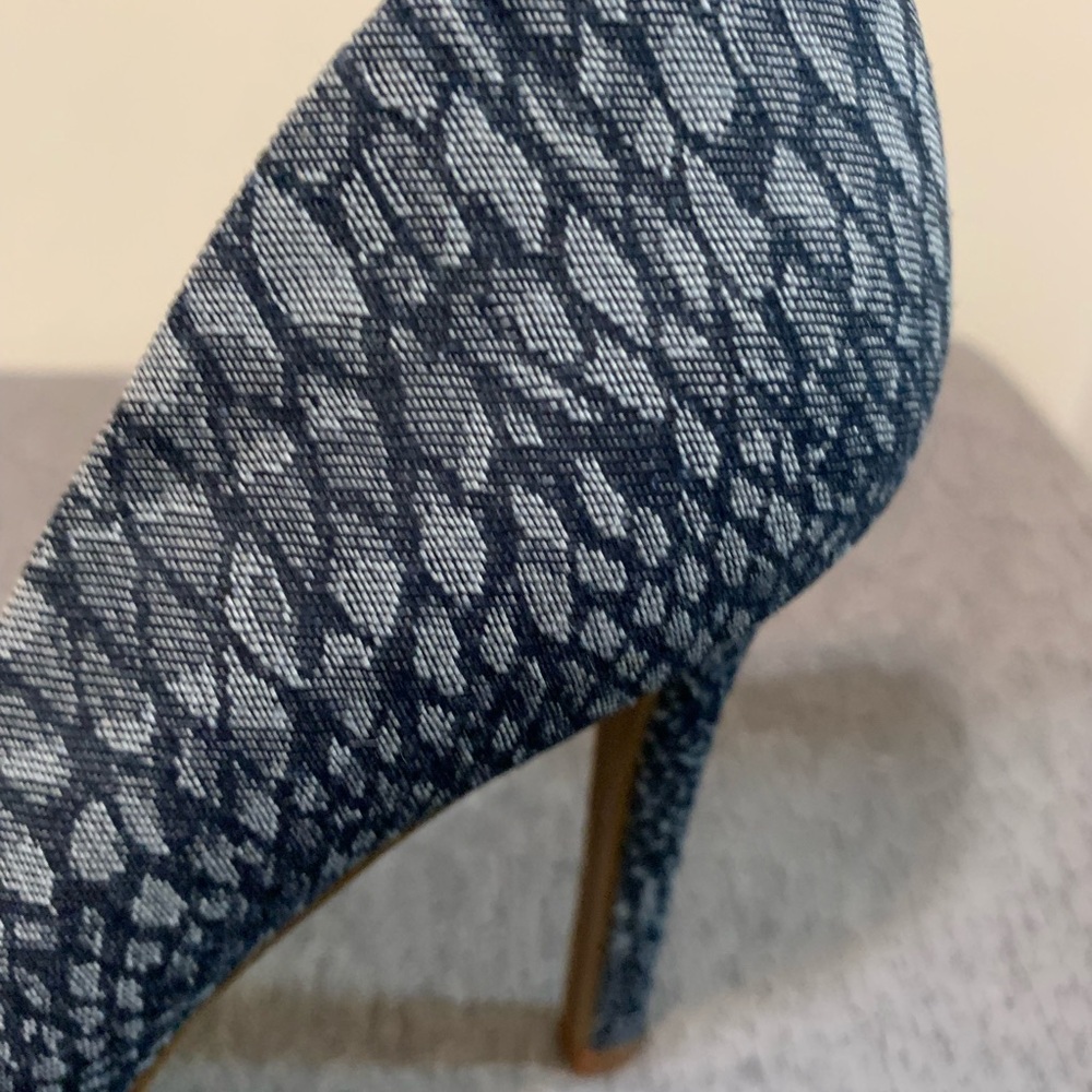 Jessica Simpson Blue Stiletto Heels